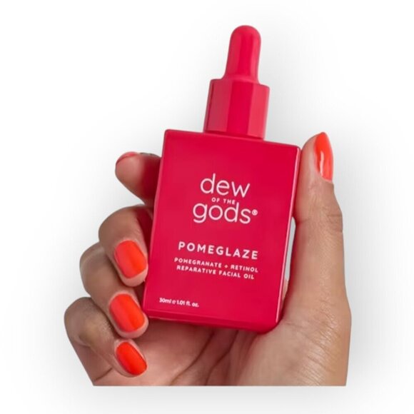 Antioxidant-Rich Pomeglaze 30mL Facial Oil by Dew of the Gods - Picture 11 of 11